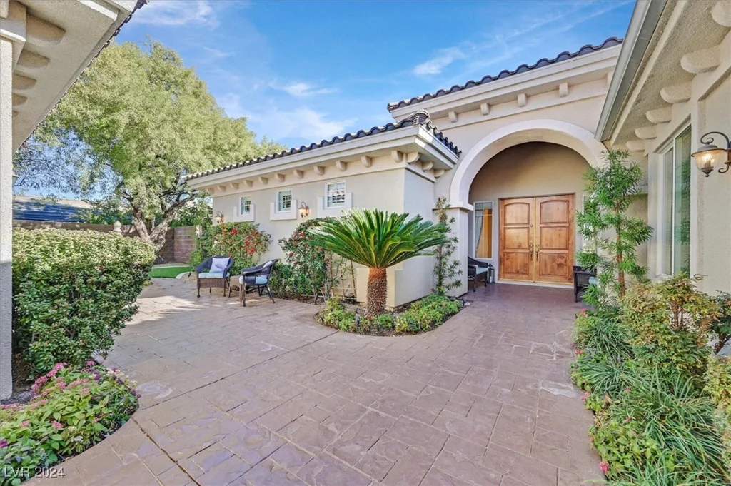 10925 Iris Canyon, Las Vegas, NV 89135