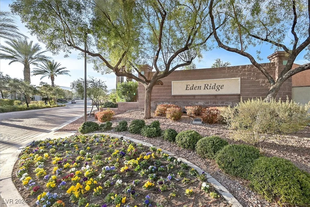 10925 Iris Canyon, Las Vegas, NV 89135