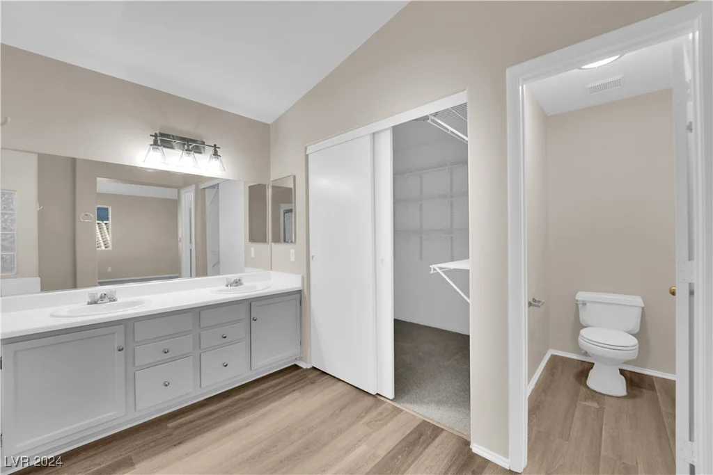 5200 White Coyote, Las Vegas, NV 89130