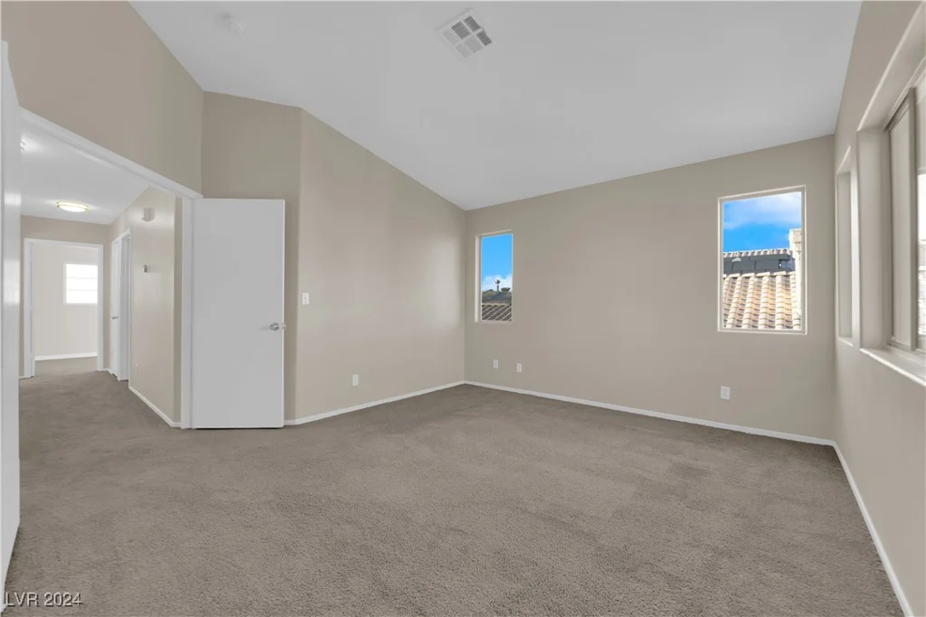 5200 White Coyote, Las Vegas, NV 89130