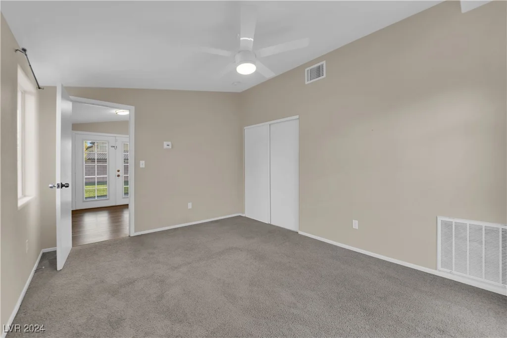 5200 White Coyote, Las Vegas, NV 89130