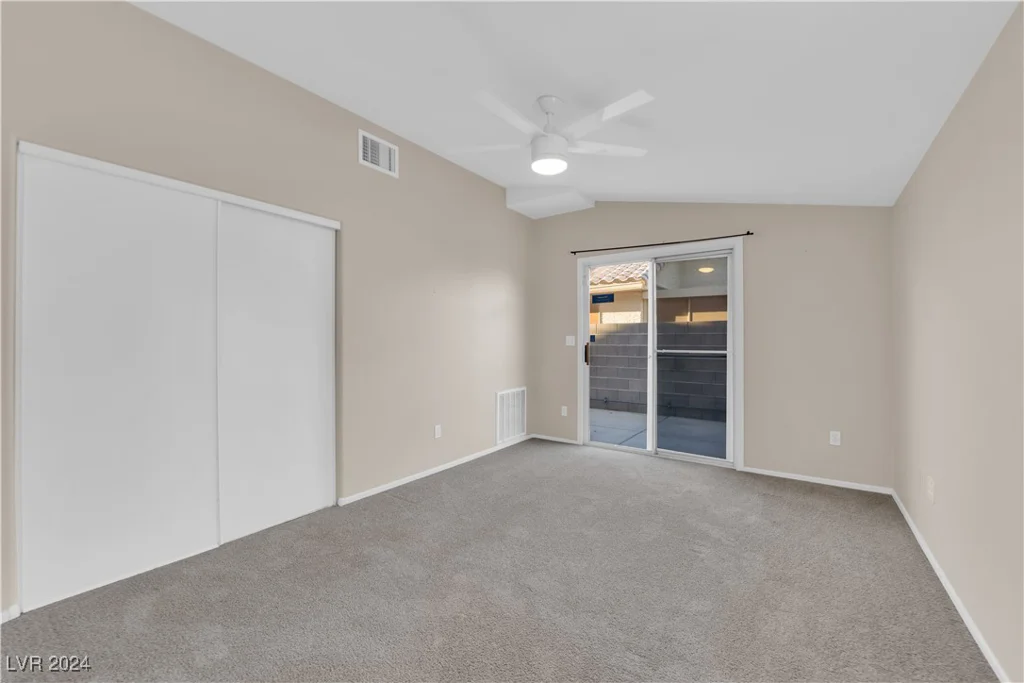 5200 White Coyote, Las Vegas, NV 89130