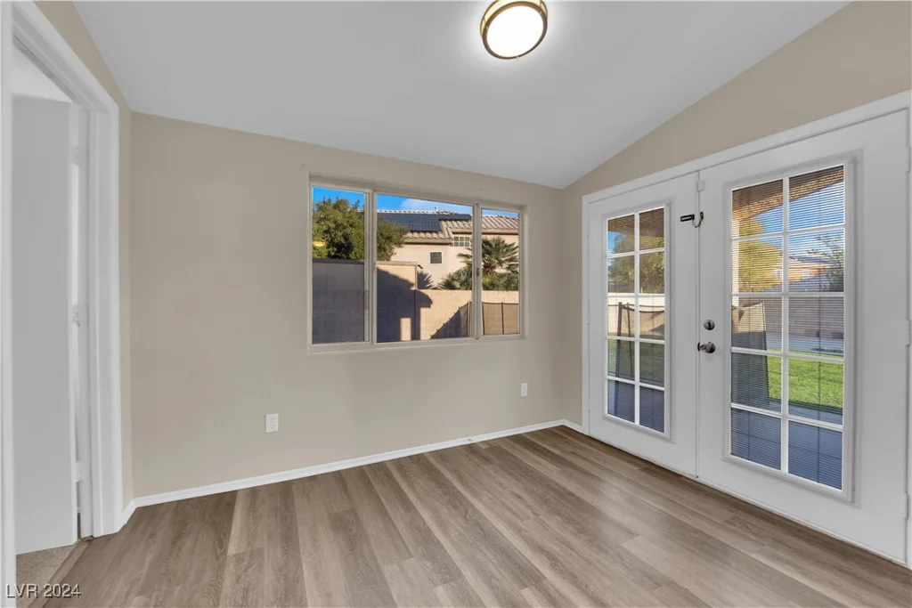 5200 White Coyote, Las Vegas, NV 89130