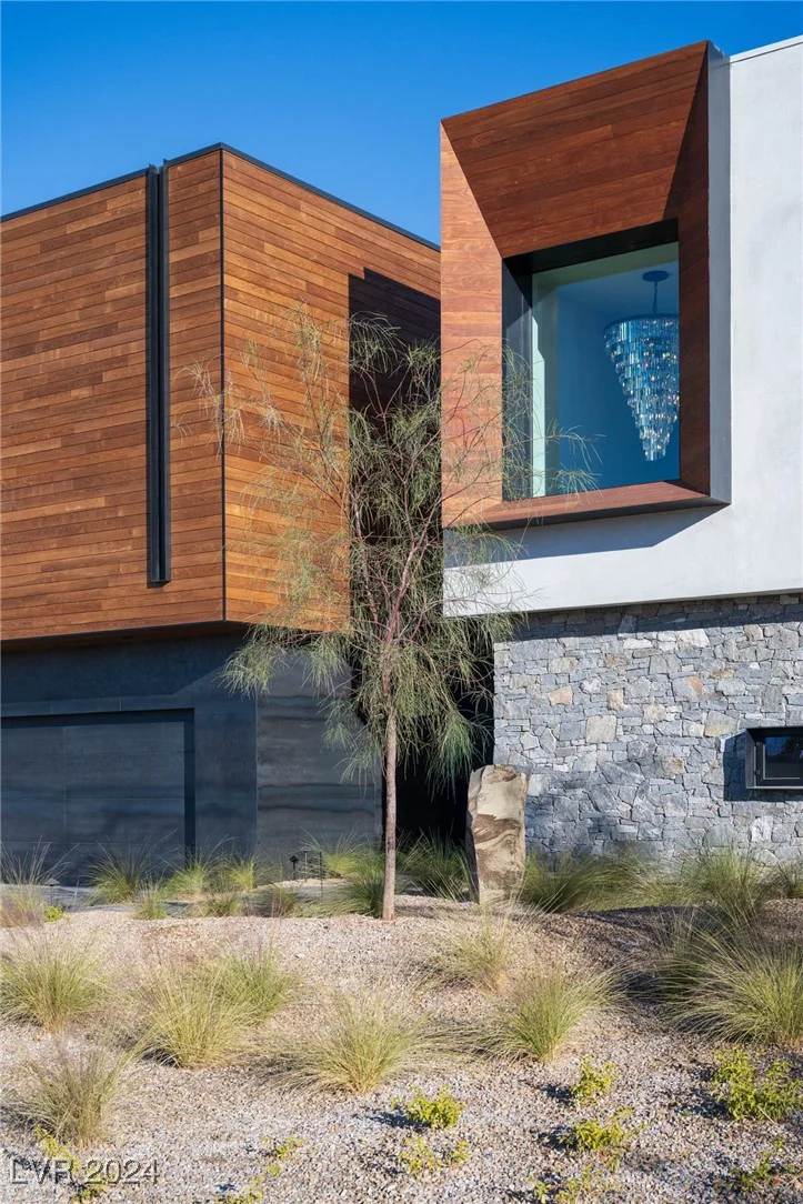 6860 MILOS, Las Vegas, NV 89118