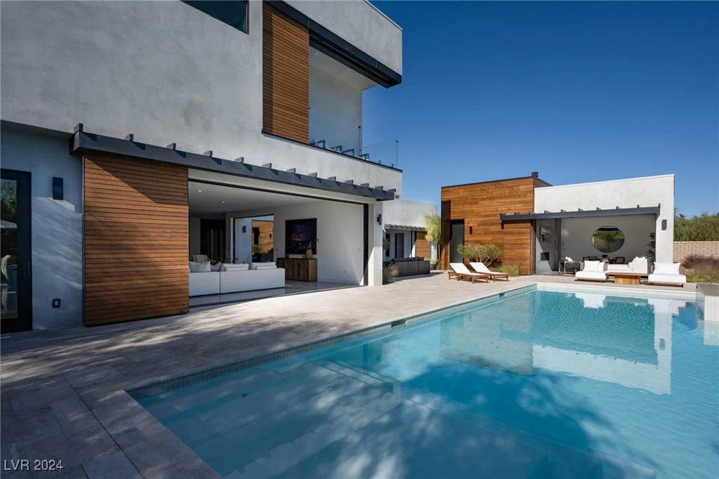 6860 MILOS, Las Vegas, NV 89118