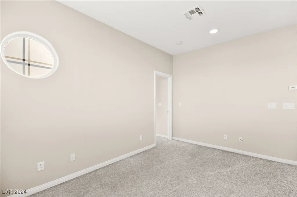 284 Trailing Putt, Las Vegas, NV 89148