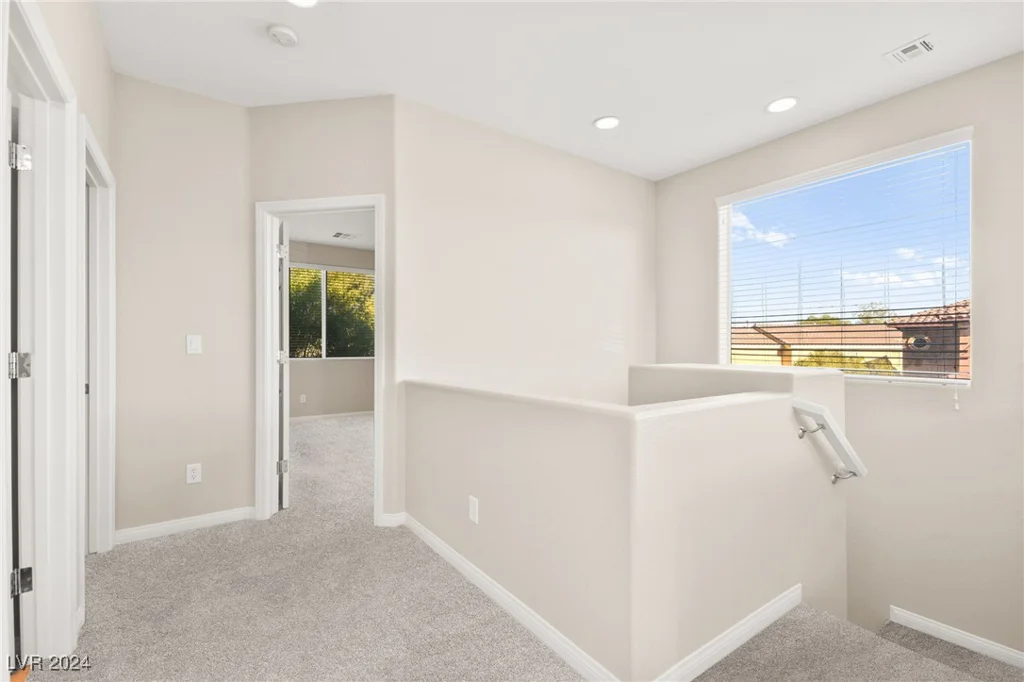 284 Trailing Putt, Las Vegas, NV 89148
