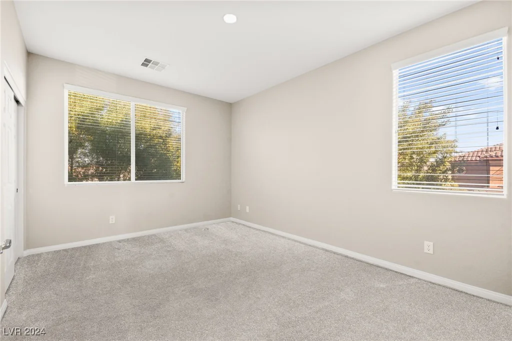 284 Trailing Putt, Las Vegas, NV 89148