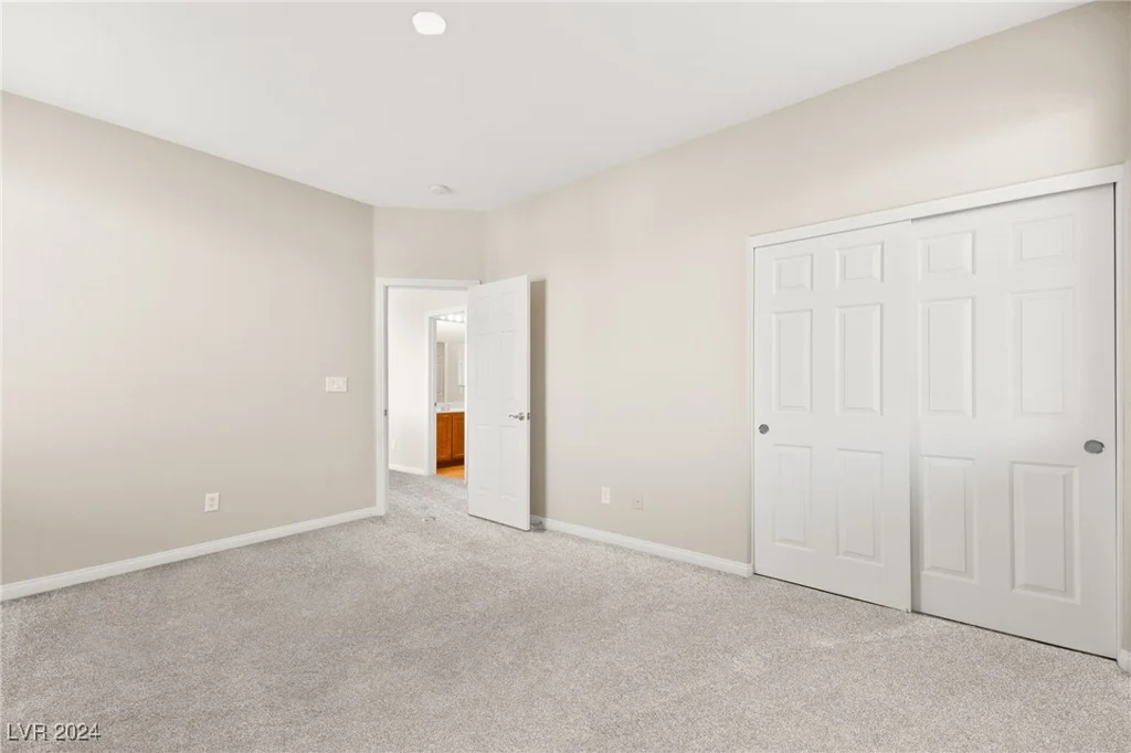 284 Trailing Putt, Las Vegas, NV 89148