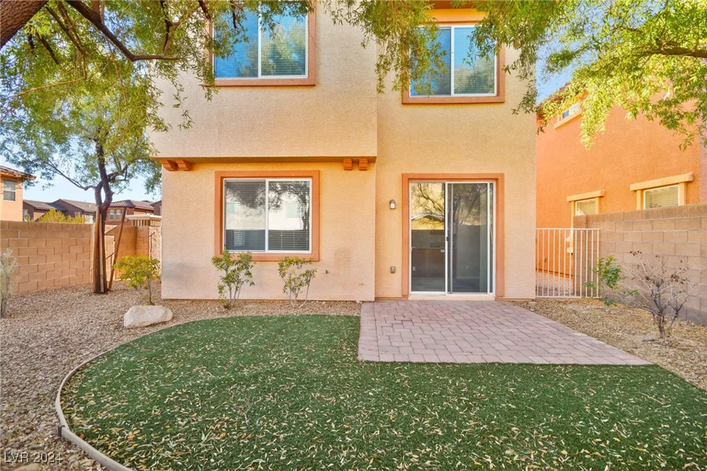 284 Trailing Putt, Las Vegas, NV 89148