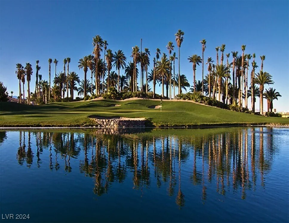 284 Trailing Putt, Las Vegas, NV 89148