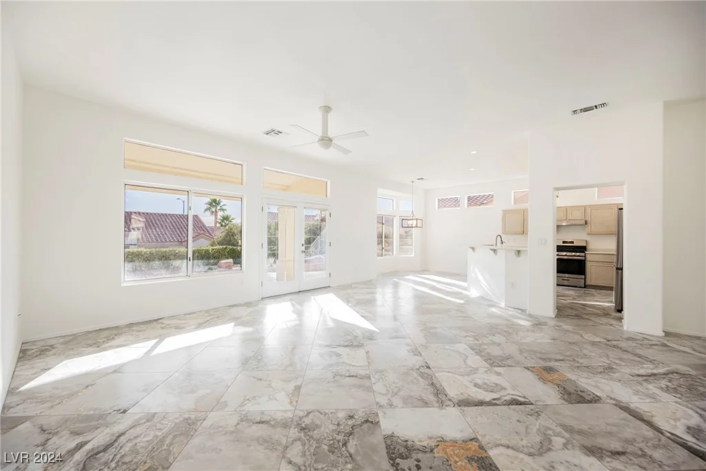 2652 Youngdale, Las Vegas, NV 89134