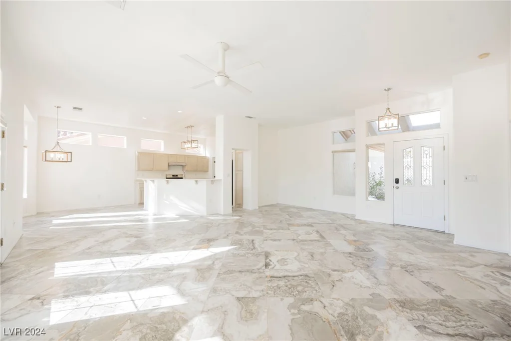 2652 Youngdale, Las Vegas, NV 89134