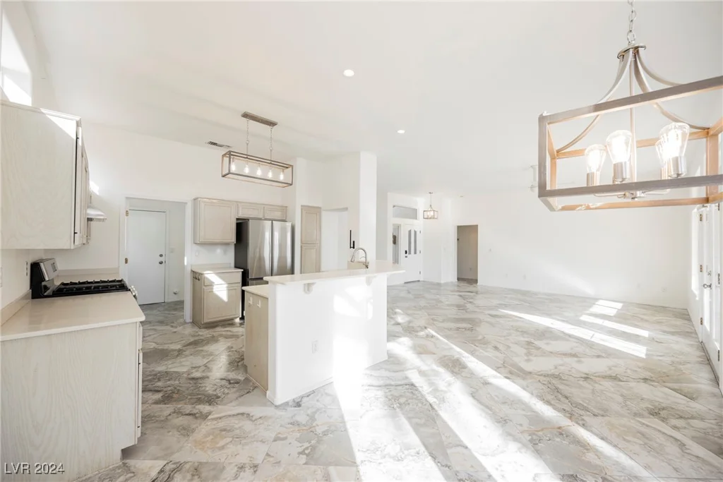 2652 Youngdale, Las Vegas, NV 89134