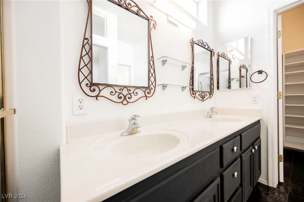 2652 Youngdale, Las Vegas, NV 89134