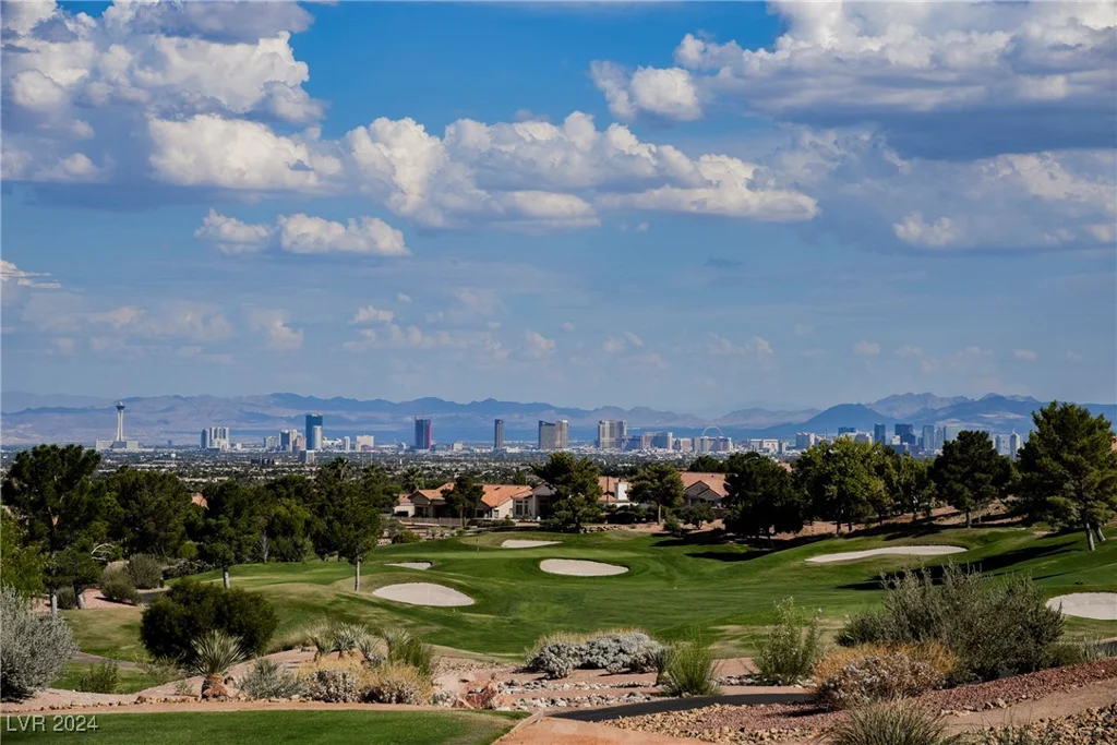 2652 Youngdale, Las Vegas, NV 89134