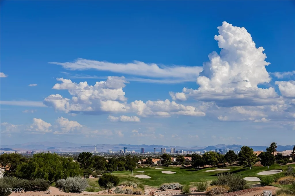 2652 Youngdale, Las Vegas, NV 89134