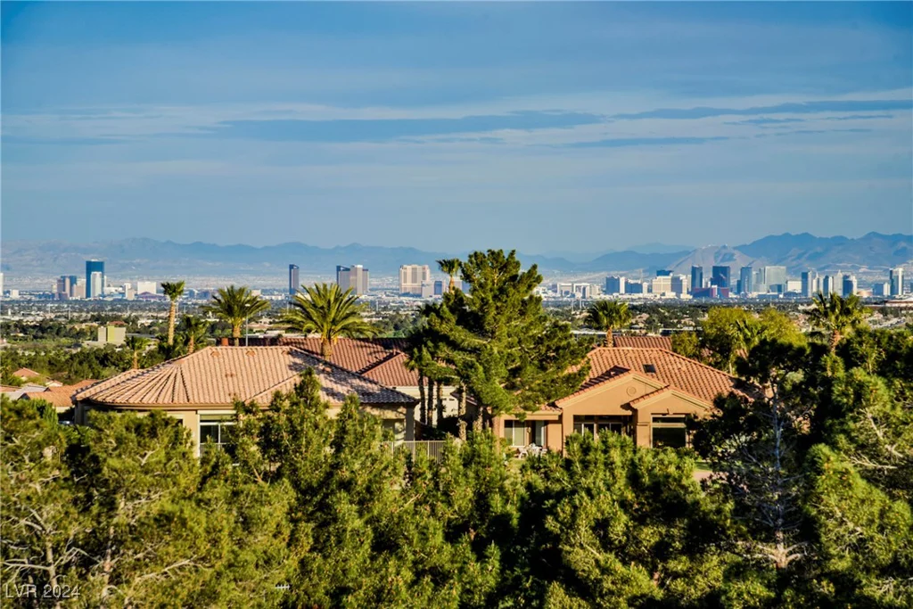 2652 Youngdale, Las Vegas, NV 89134