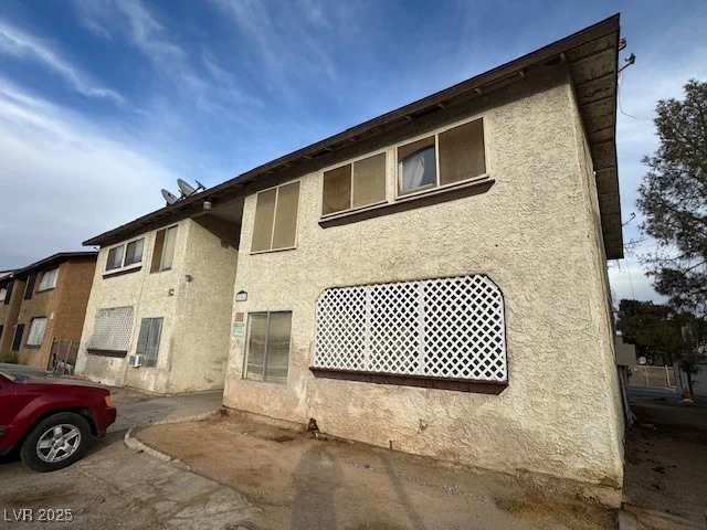 2761 Mountain Vista, Las Vegas, NV 89121