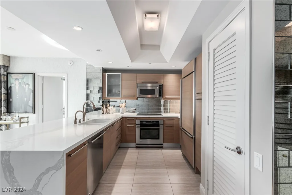 222 Karen, Las Vegas, NV 89109