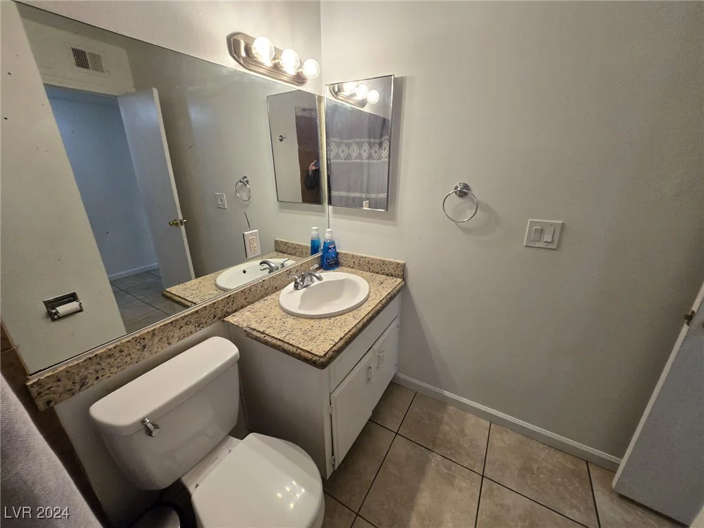 6311 Washington, Las Vegas, NV 89107