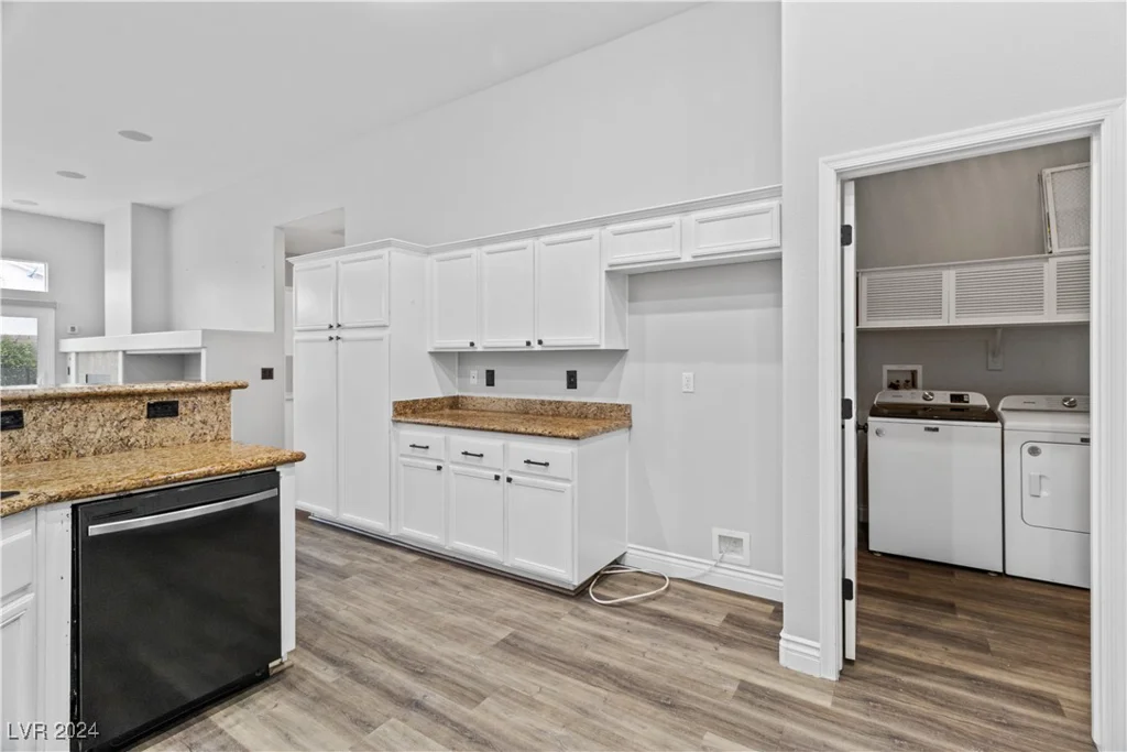 4332 Val Dechiana, Las Vegas, NV 89141