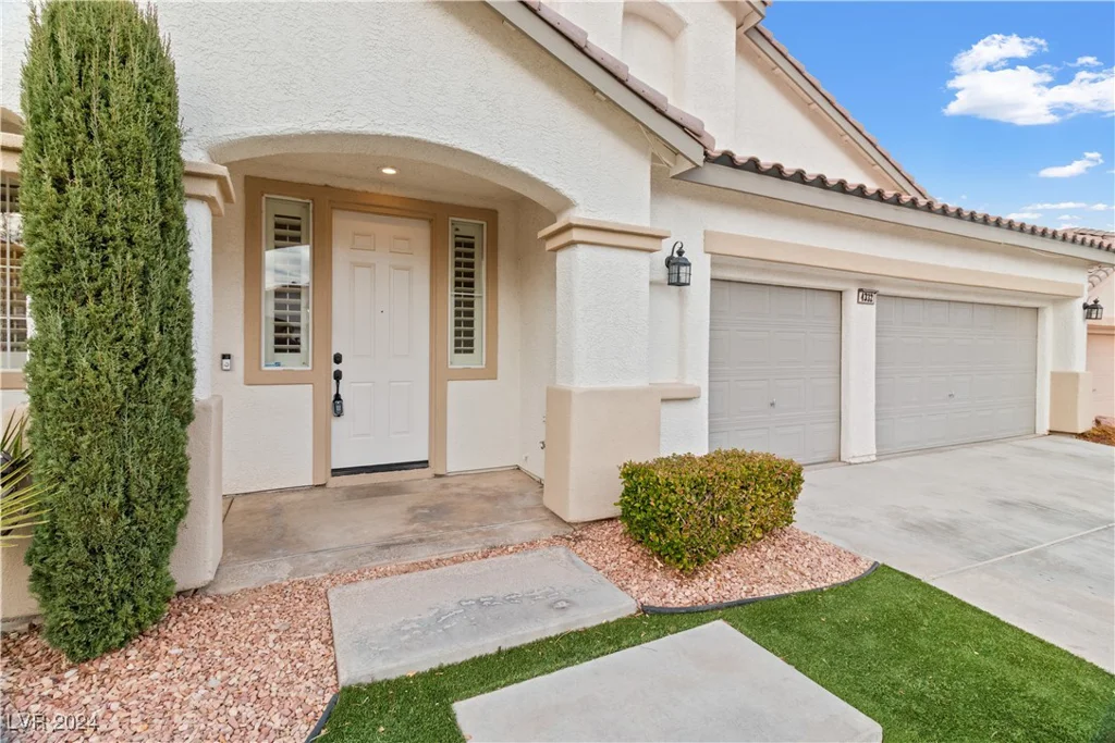 4332 Val Dechiana, Las Vegas, NV 89141
