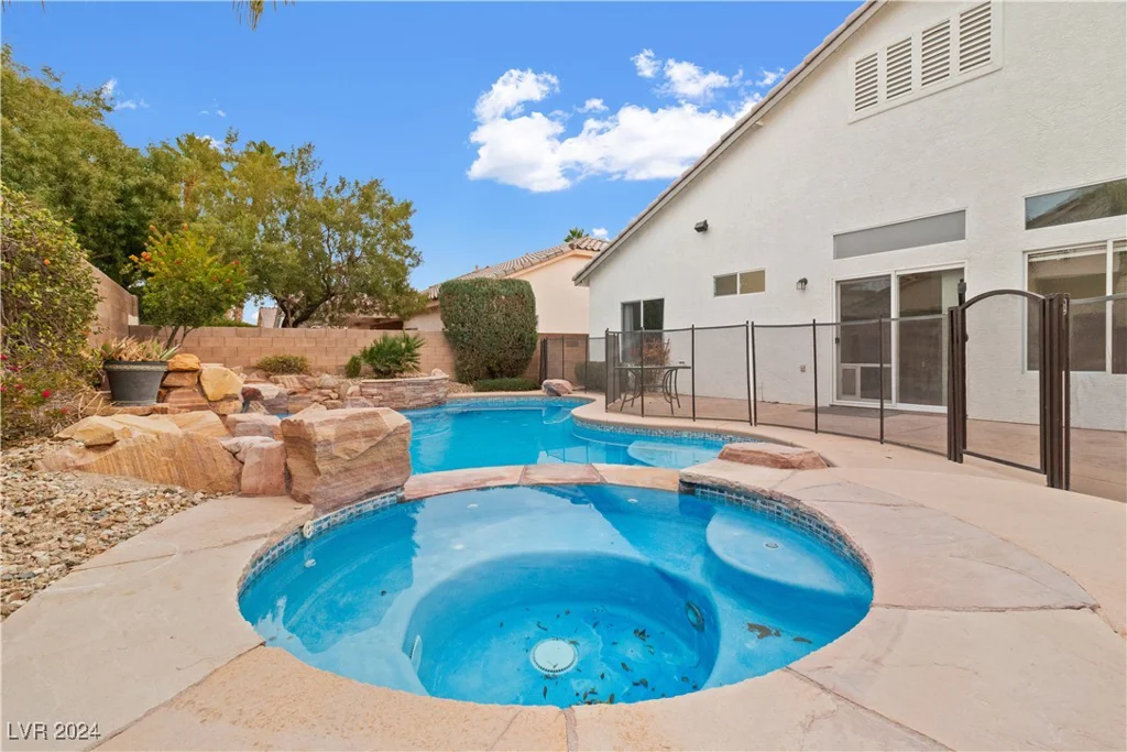 4332 Val Dechiana, Las Vegas, NV 89141