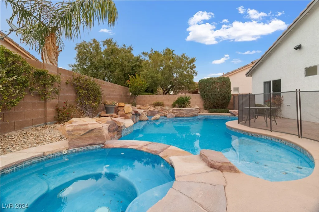 4332 Val Dechiana, Las Vegas, NV 89141