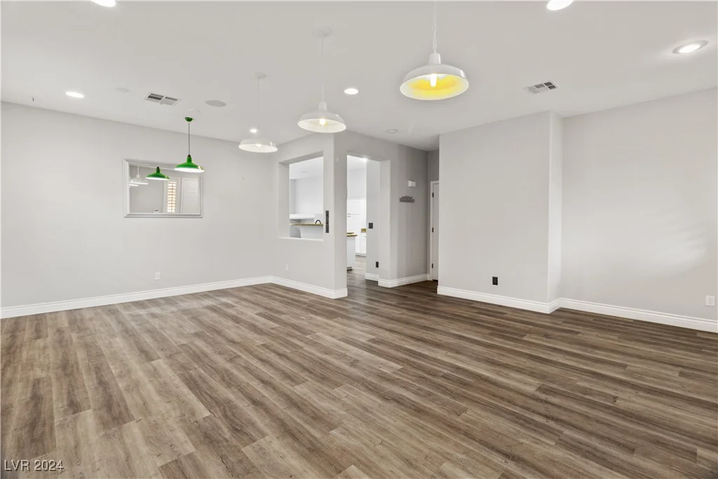4332 Val Dechiana, Las Vegas, NV 89141