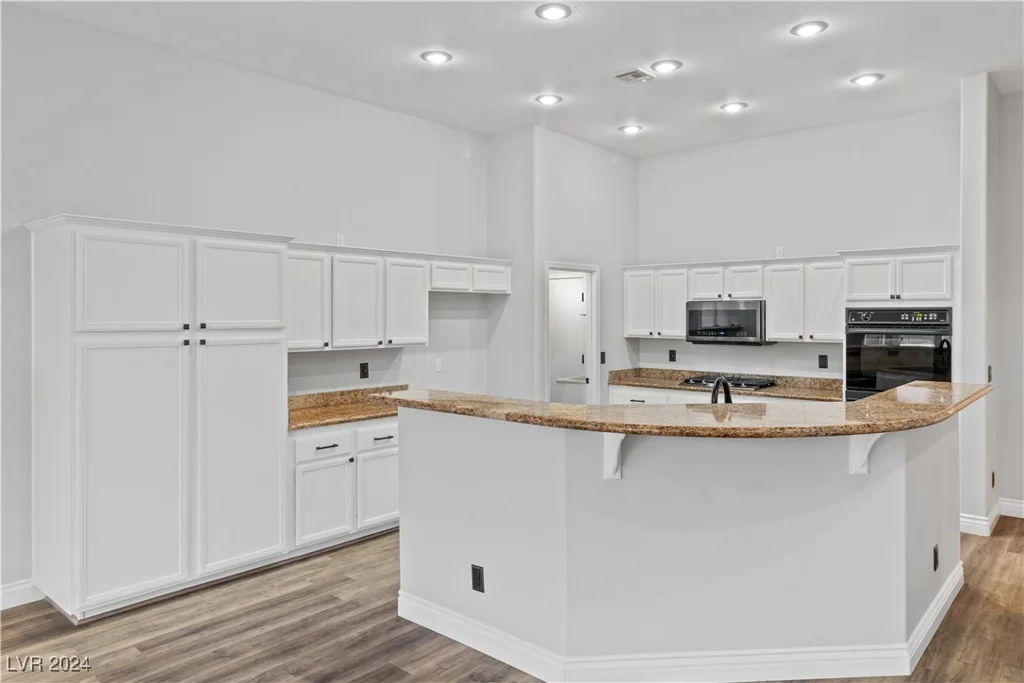 4332 Val Dechiana, Las Vegas, NV 89141