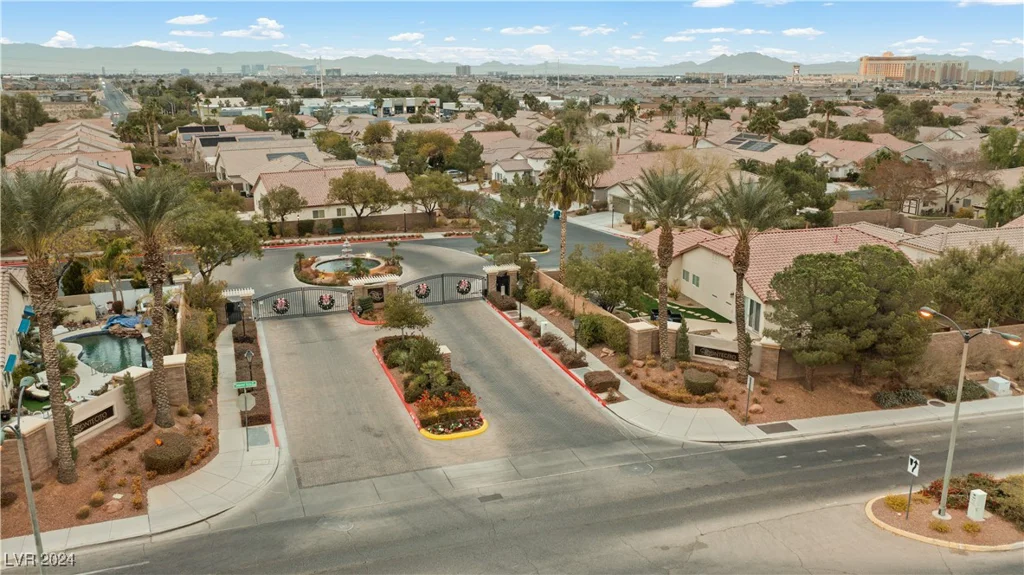 4332 Val Dechiana, Las Vegas, NV 89141