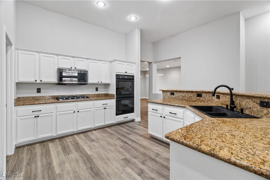 4332 Val Dechiana, Las Vegas, NV 89141