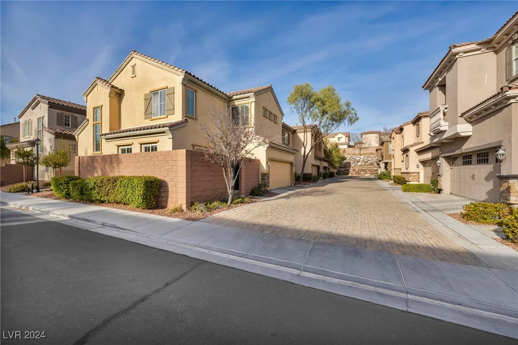 11372 Corsica Mist, Las Vegas, NV 89135