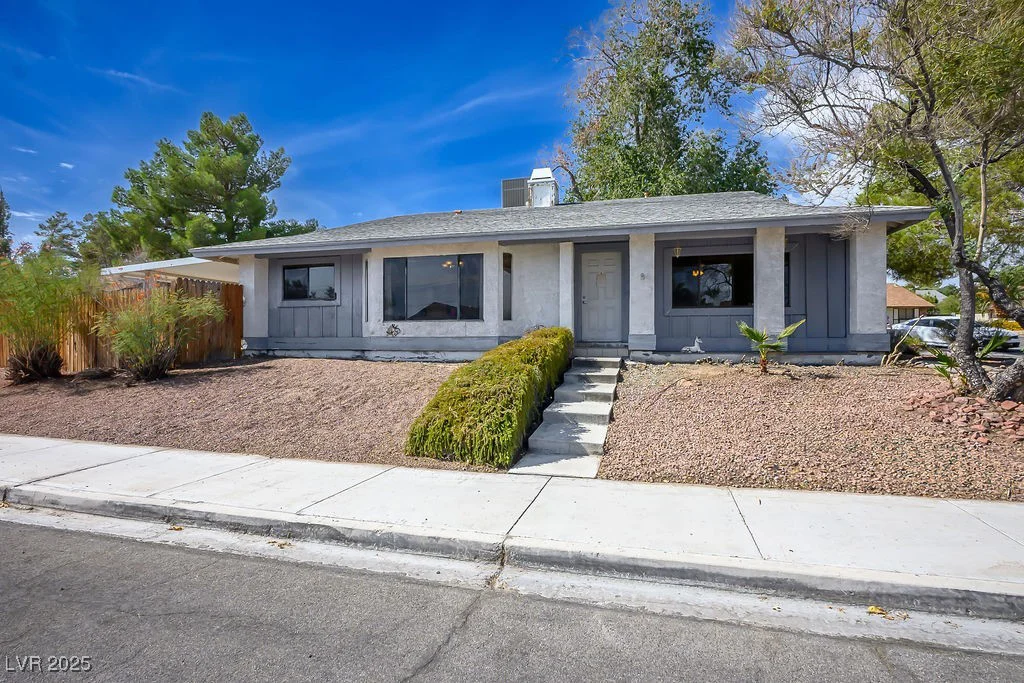 3609 Woodglen, Las Vegas, NV 89108