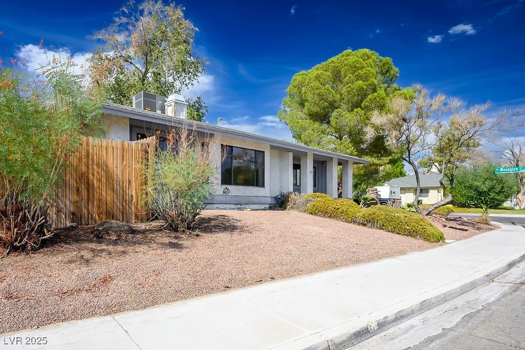 3609 Woodglen, Las Vegas, NV 89108