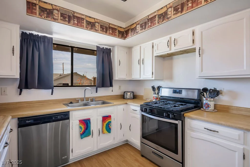 3609 Woodglen, Las Vegas, NV 89108