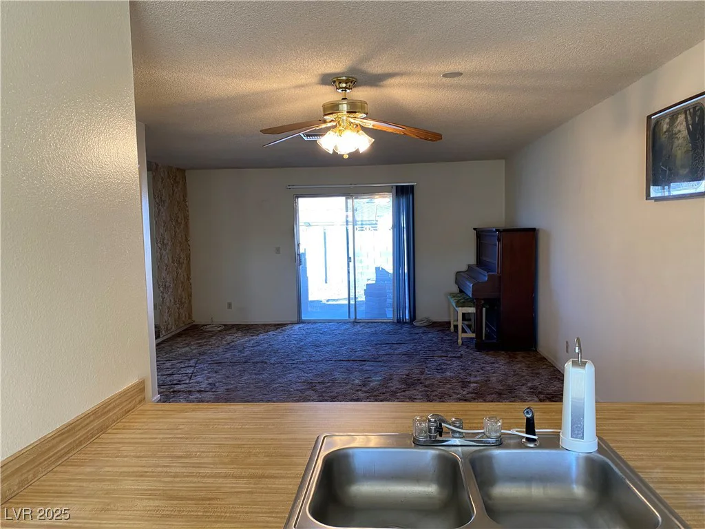 427 Barrett, Henderson, NV 89011