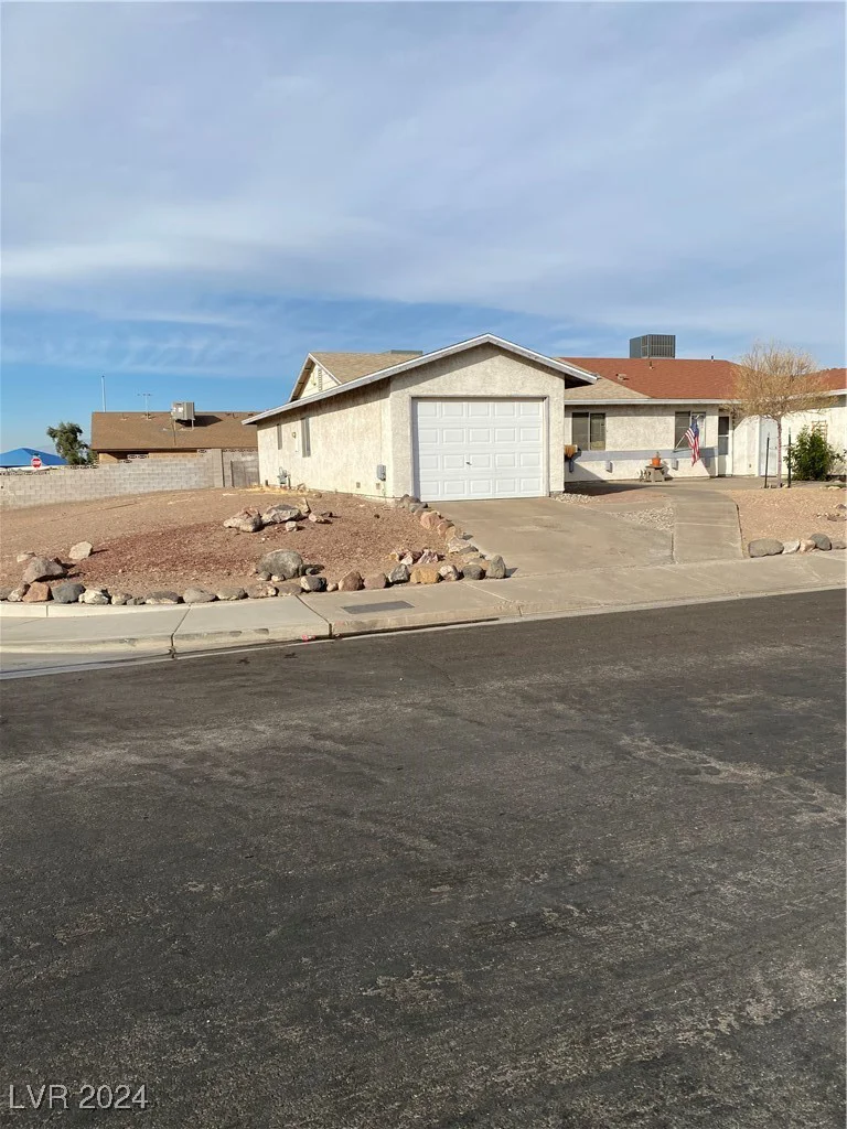 427 Barrett, Henderson, NV 89011