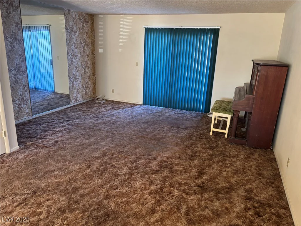427 Barrett, Henderson, NV 89011