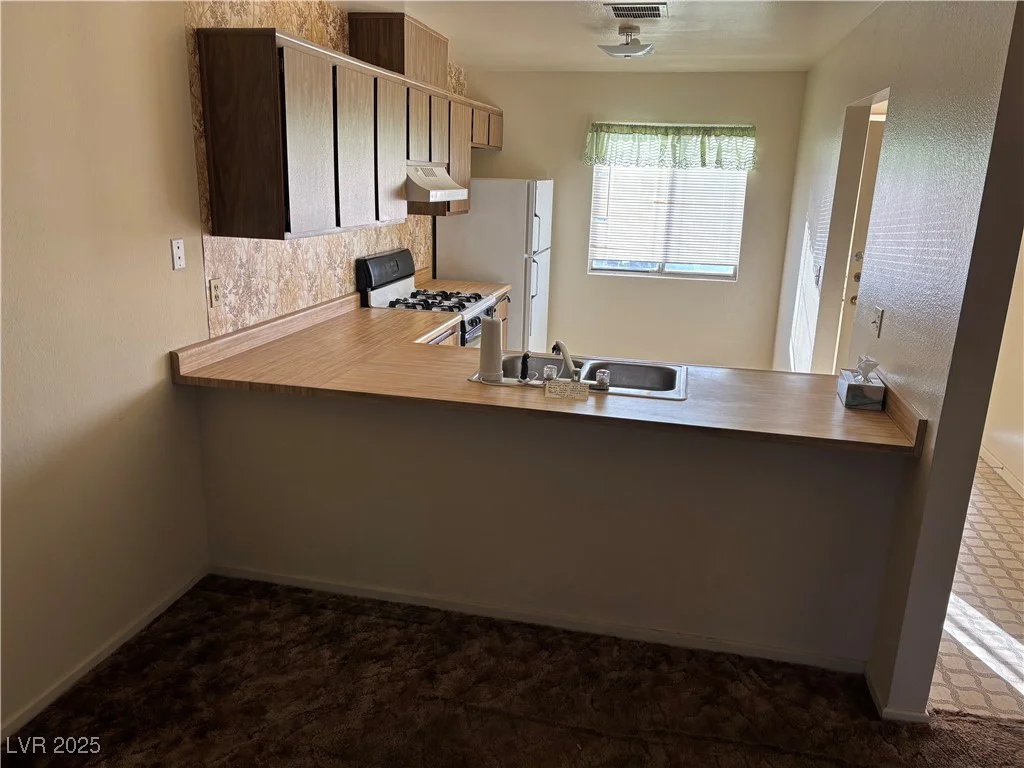 427 Barrett, Henderson, NV 89011