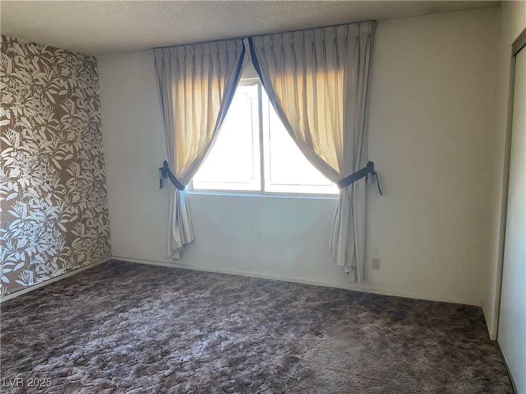 427 Barrett, Henderson, NV 89011