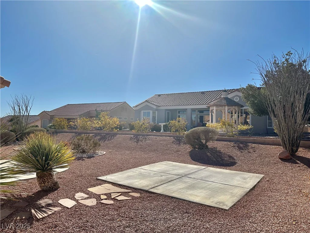 11037 Hawk Valley, Las Vegas, NV 89134