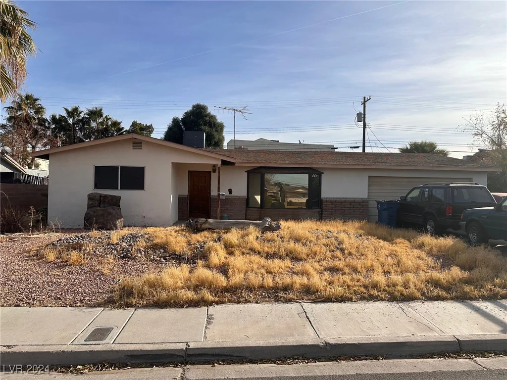 3386 El Camino Real, Las Vegas, NV 89121