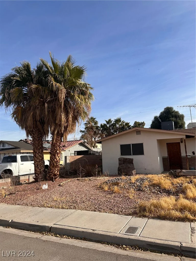 3386 El Camino Real, Las Vegas, NV 89121