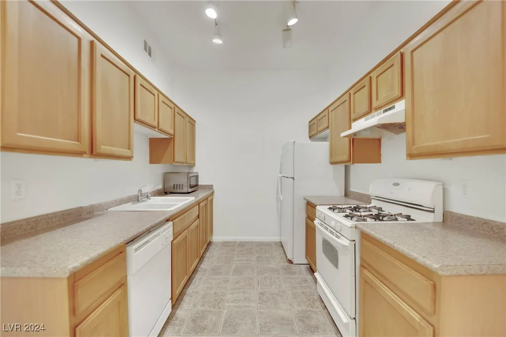 8805 Jeffreys, Las Vegas, NV 89123