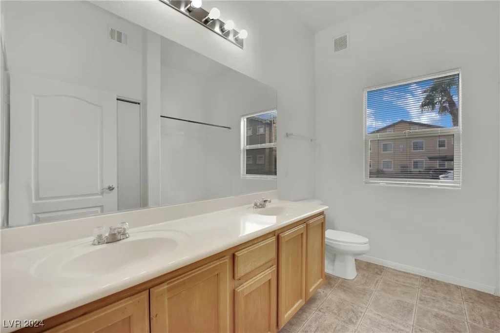 8805 Jeffreys, Las Vegas, NV 89123