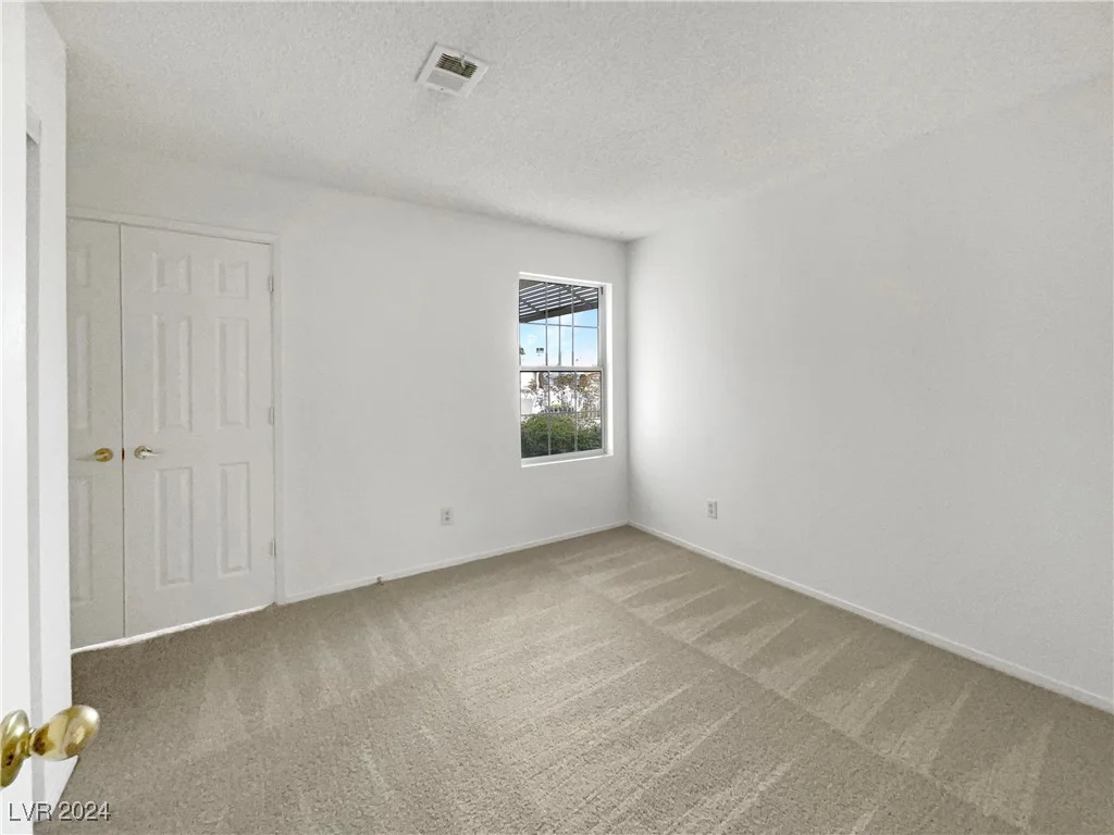 1420 Daybreak, Las Vegas, NV 89108