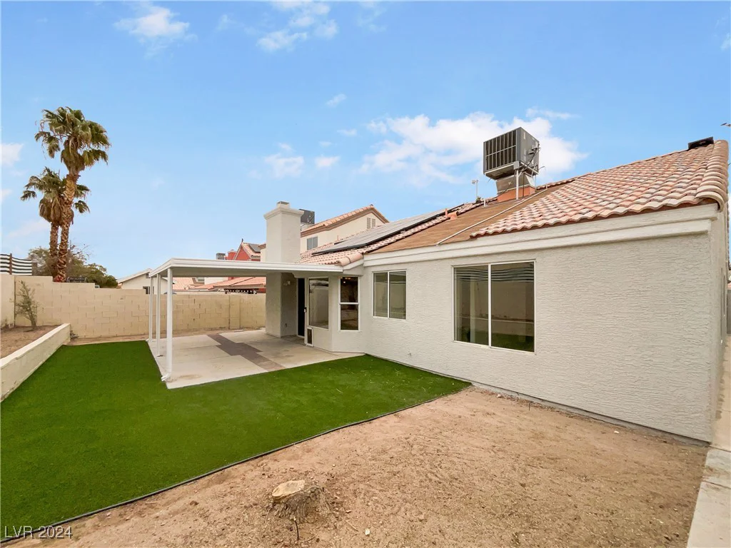 1420 Daybreak, Las Vegas, NV 89108
