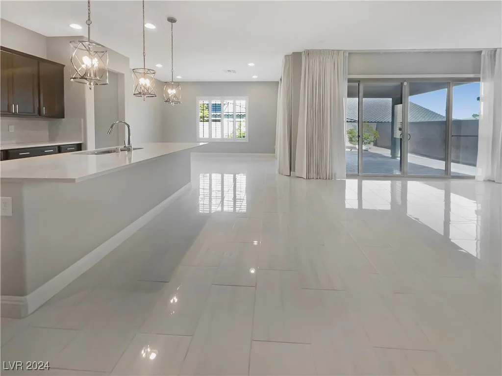 3408 Isle, Las Vegas, NV 89141